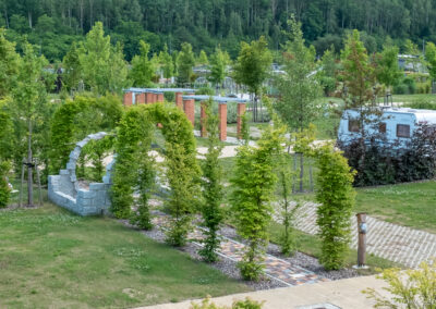 Widok na kemping przy Blaue lagune, Berzdorfer See.