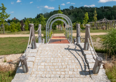 Most łączący, kemping Blaue Lagune koło Berzdorfer See.